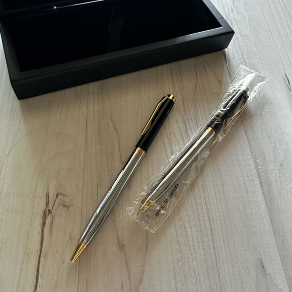 NEW • RARE • Reflections Pen + Pencil Set with Case - Picture 5 of 7